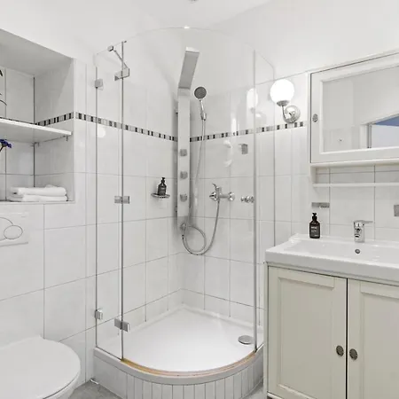 Augarten Suites I 5 Min To Metro I 10 Min To City Vienna Exterior photo