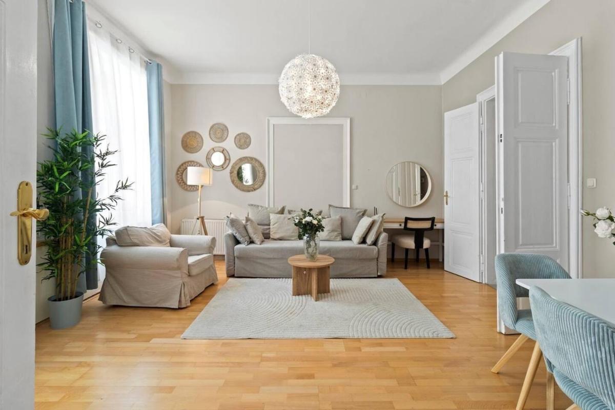 Appartement Augarten I 5 Min To Metro I 10 Min To *